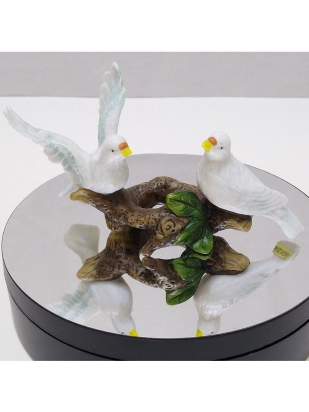 Love Birds On Branch Doves Vintage Porcelain Miniature Shelf Décor EUC